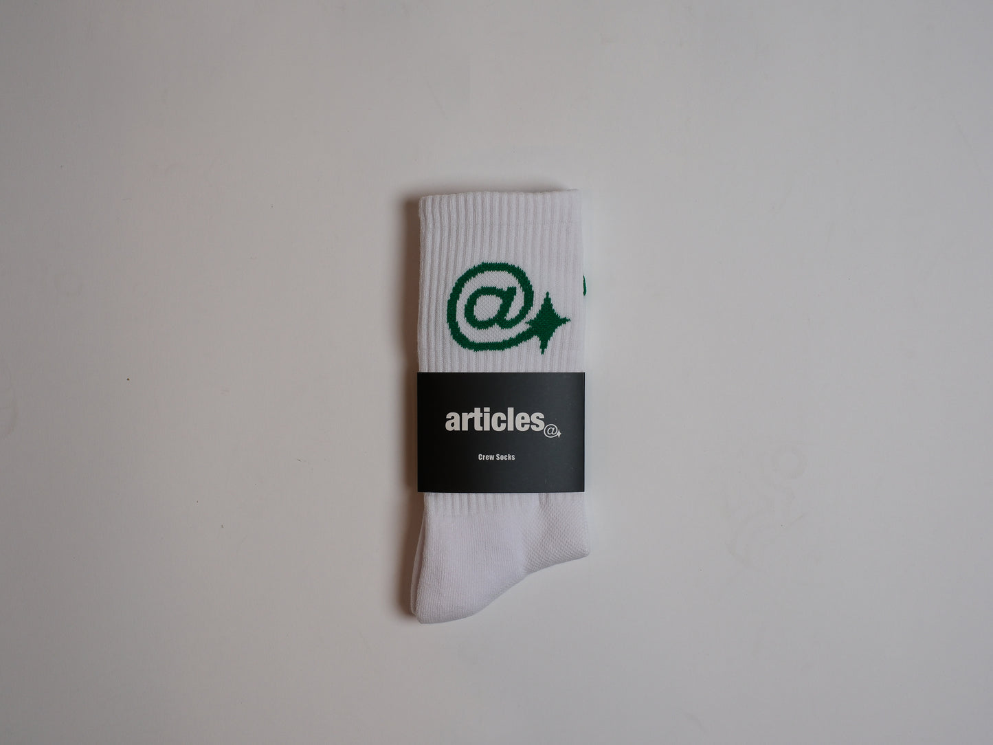 Articles Crew Socks (White/Green)