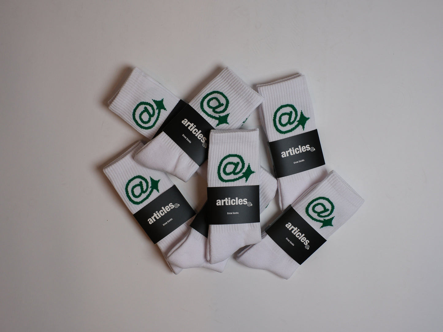 Articles Crew Socks (White/Green)